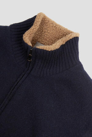 Giubbino in maglia con eco-pelliccia bouclè MAIN - Ferrante | img vers.300x/