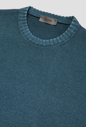 Garmentn dyed two yarn crew neck ESSENTIAL - Ferrante | img vers.300x/