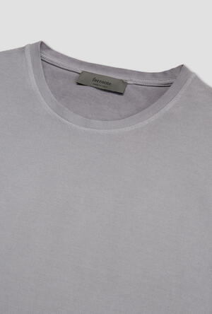 T-shirt in piquet tinta a freddo MAIN - Ferrante | img vers.300x/