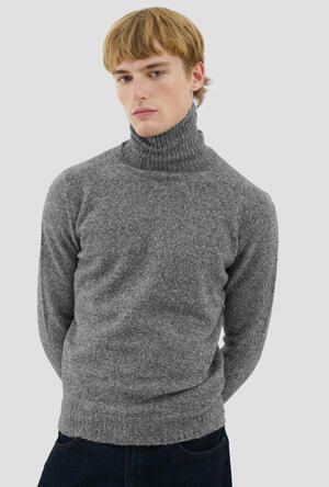 Alpaca turtleneck ROYAL RED - Ferrante | img vers.300x/