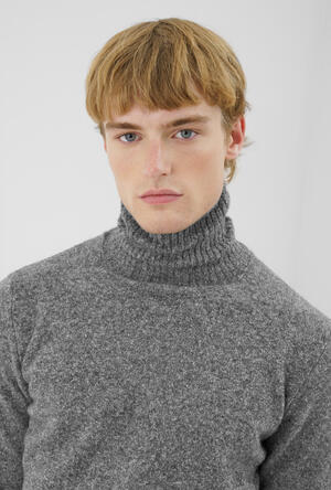 Alpaca turtleneck ROYAL RED - Ferrante | img vers.300x/