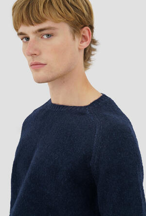 Bouclè crew neck MAIN - Ferrante | img vers.300x/