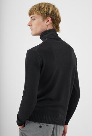 Garment dyed two-thread turtleneck ESSENTIAL - Ferrante | img vers.300x/