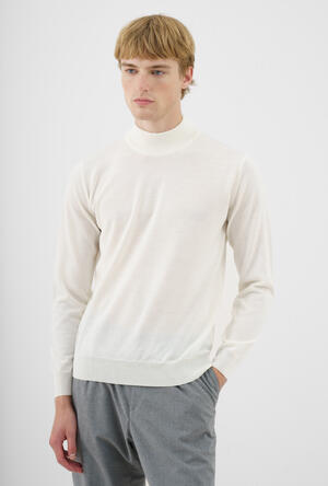 Half-neck in worsted wool ESSENTIAL - Ferrante | img vers.300x/