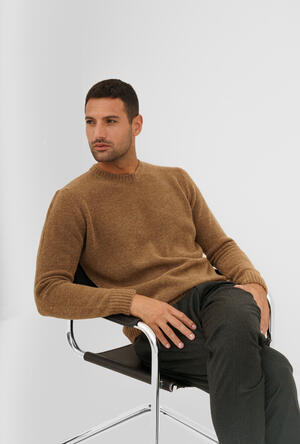 Bouclé crewneck MAIN - Ferrante | img vers.300x/