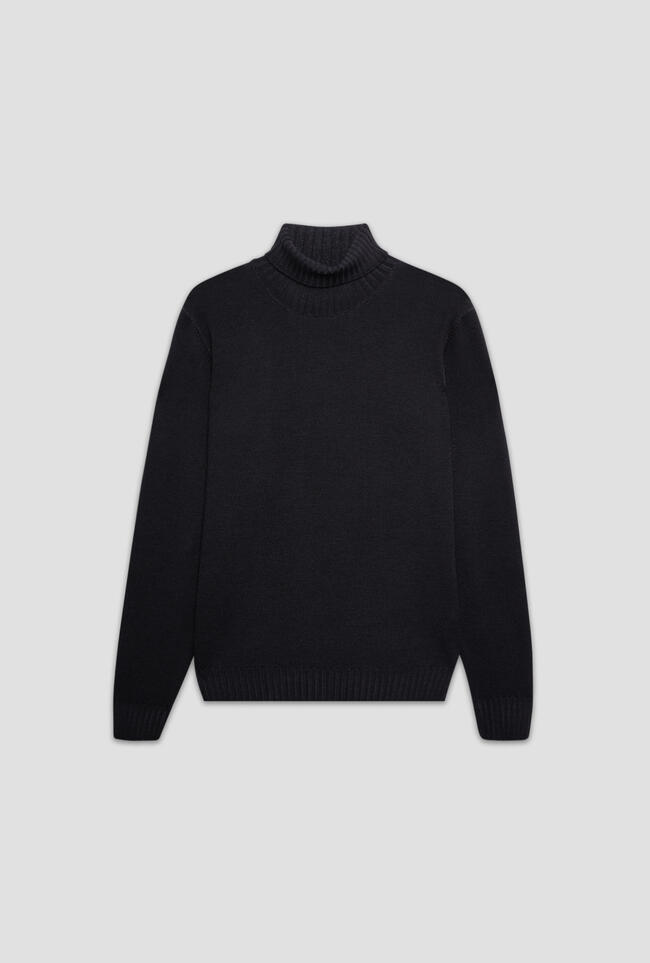 Garment dyed two-thread turtleneck ESSENTIAL - Ferrante | img vers.1300x/