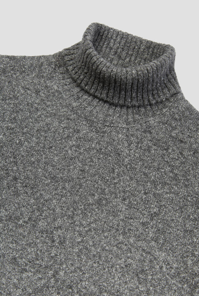 Alpaca turtleneck ROYAL RED - Ferrante | img vers.1300x/