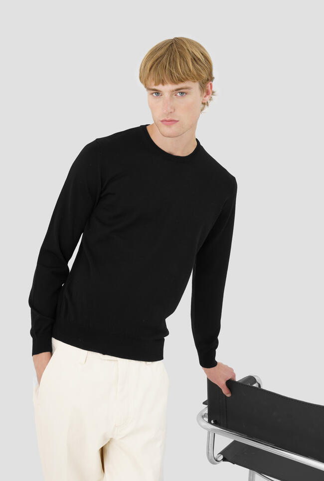 Worsted wool crew-neck ESSENTIAL - Ferrante | img vers.1300x/