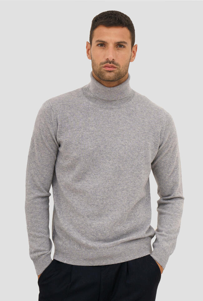 Cashmere turtleneck ROYAL RED - Ferrante | img vers.1300x/